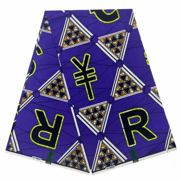 Tissu wax africain avec motifs traditionnels et modernes