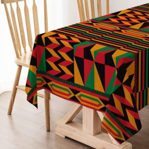 Nappe Kente avec motifs géométriques vibrants