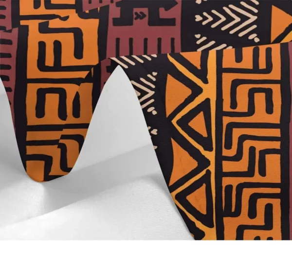 Nappe en tissu africain pour un dîner stylé