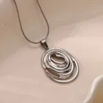 Pendentif en Or représentant le continent africain