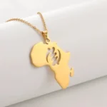 Bijou Amazigh avec motifs géométriques uniques