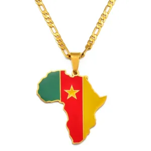 Pendentif Afrique en forme de carte du Cameroun