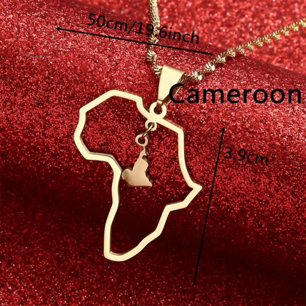 Bijou africain en or représentant la carte de l'Afrique