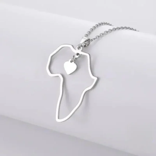 pendentif-carte-d-afrique-avec-coeur-1 Pendentif Carte d'Afrique avec cœur