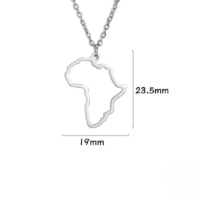 Pendentif en argent représentant l'Afrique et un cœur