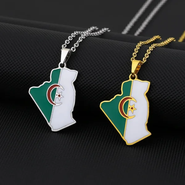 Pendentif design carte de l'Algérie