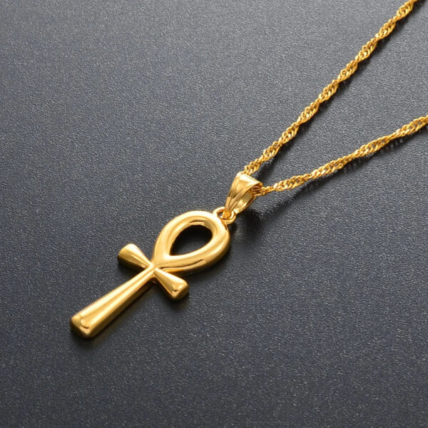 Pendentif Ankh avec motifs tribaux