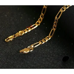 Pendentif africain Main Fatma, porte-bonheur en or