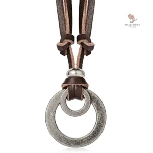 Pendentif en cuir avec design tribal africain