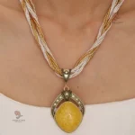 Pendentif Africain en Pierre Vintage