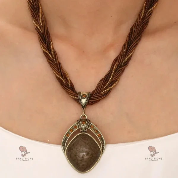 Pendentif en pierre, design africain authentique