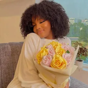 Perruque Afro Bouclée, style volumineux et naturel