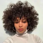 Perruque Afro courte, idéale pour un changement rapide de style