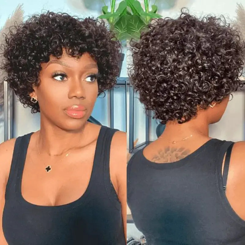 Coiffure afro courte, volume et boucles souples pour un style vibrant