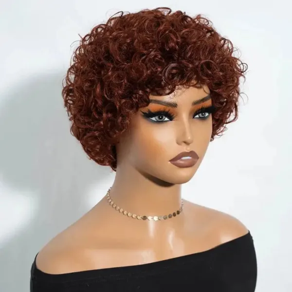 Cheveux Afros bouclés - Élégance et confort