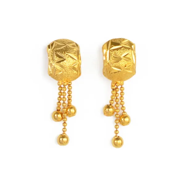 Petite boucle d’oreille africaine ronde en design élégant