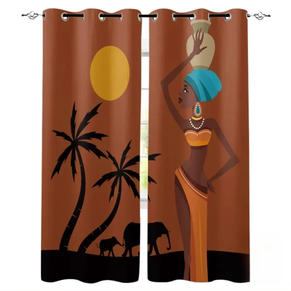 Tissu africain pour rideaux dans un salon accueillant
