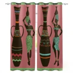 Rideaux aux couleurs vives pour intérieur africain