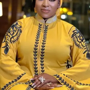 Robe Africaine Jaune avec col brodé