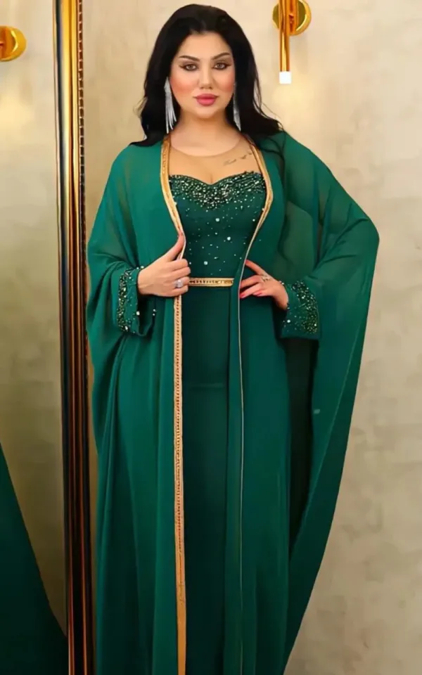 Ensemble deux pièces, robe à motifs africains chic