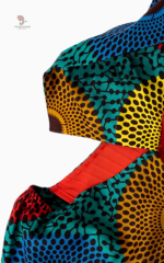 Mode africaine féminine avec col volant
