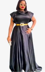 Robe femme africaine colorée avec ceinture décorative
