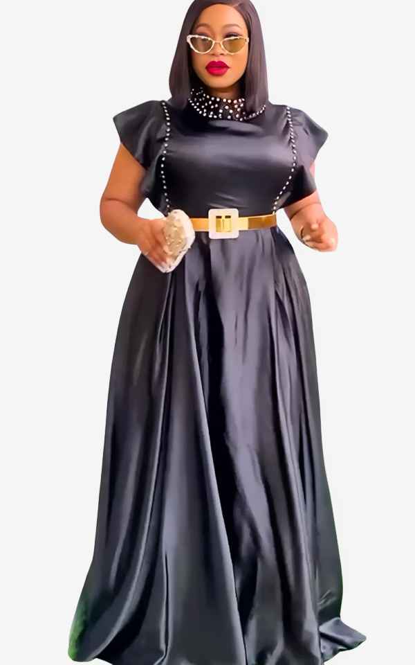 Robe africaine à motifs uniques avec ceinture assortie