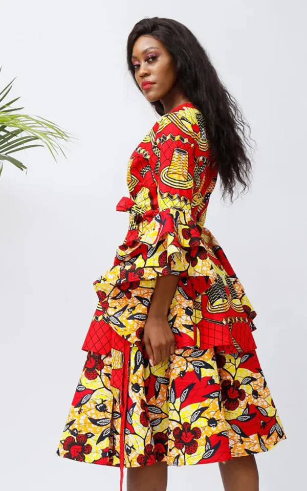 Robe en batik aux motifs africains colorés