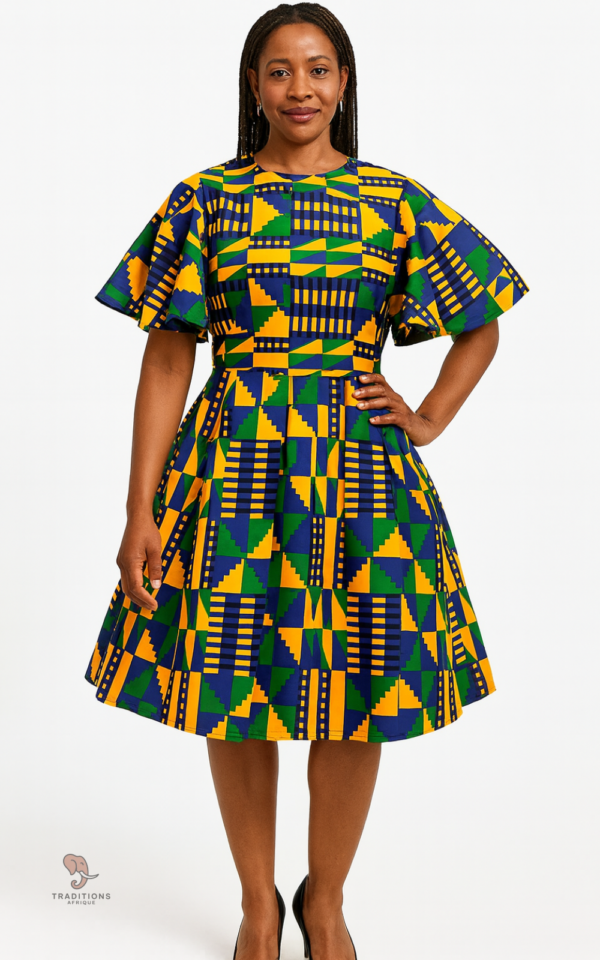 Robe africaine style moderne avec motifs colorés