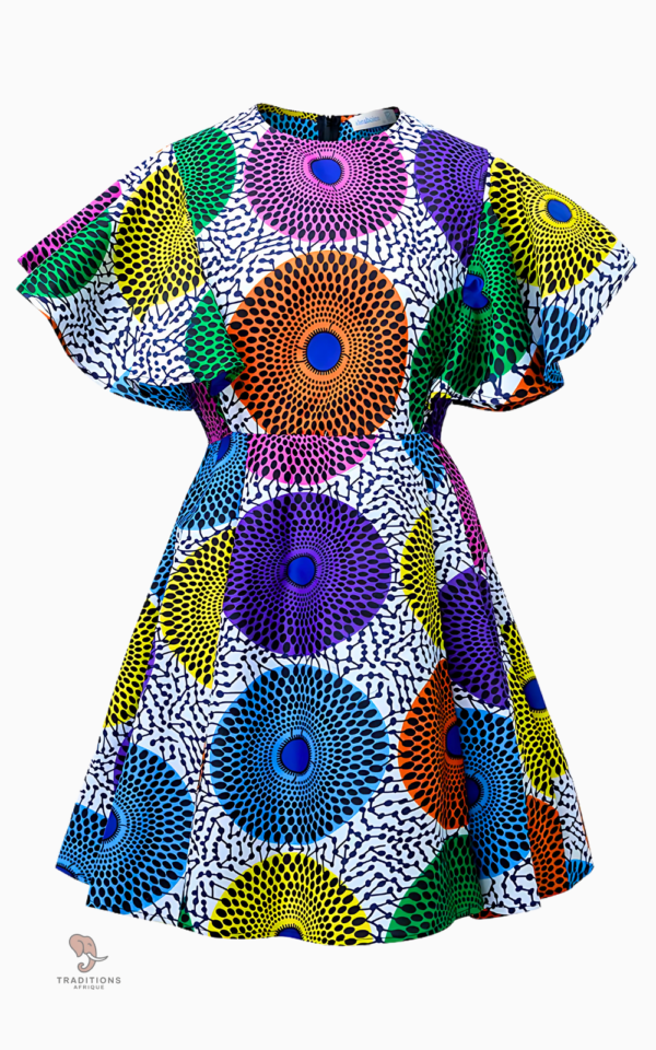 Robe en tissu africain avec design unique et stylé