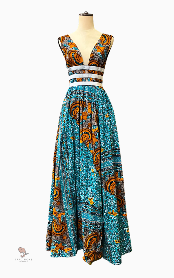 robe-africaine-decollete-1 Robe africaine décolleté pour femme, élégante et colorée
