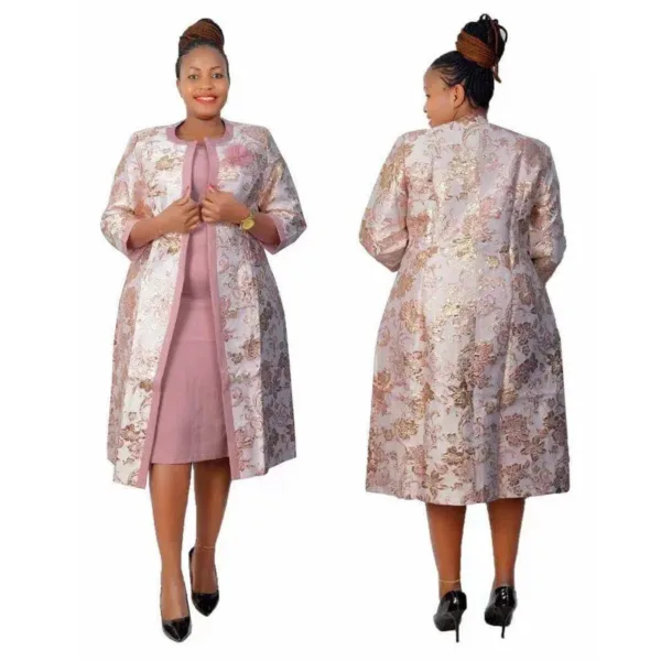 Tenue africaine fleurie pour femme