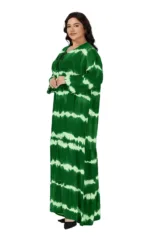 Confort et mode avec cette robe longue en coton coloré