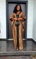 Robe Africaine Femme Ocre élégante et colorée