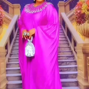 Robe Africaine Femme Perlée élégante et colorée