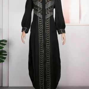 Robe longue noire au style africain