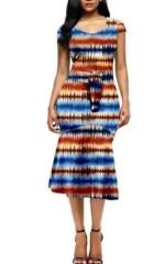 Robe avec Détails Culturels Modernes