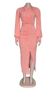 Élégante robe africaine rose pour occasions spéciales