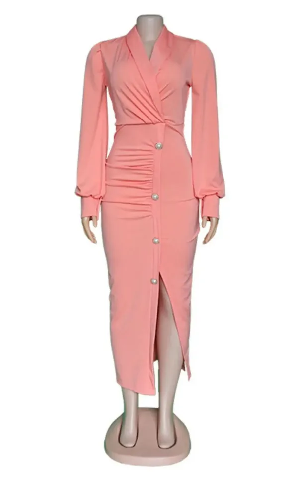Élégante robe africaine rose pour occasions spéciales