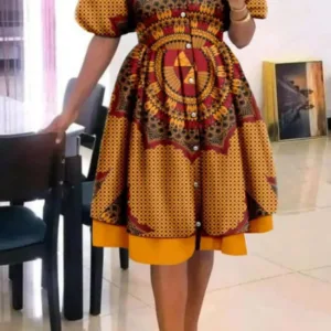 Robe Afrique femme élégante et colorée