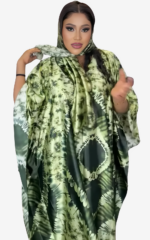 Robe longue avec motifs africains modernes