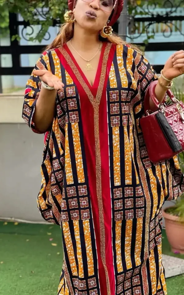 Vêtement Africain Femme en corail