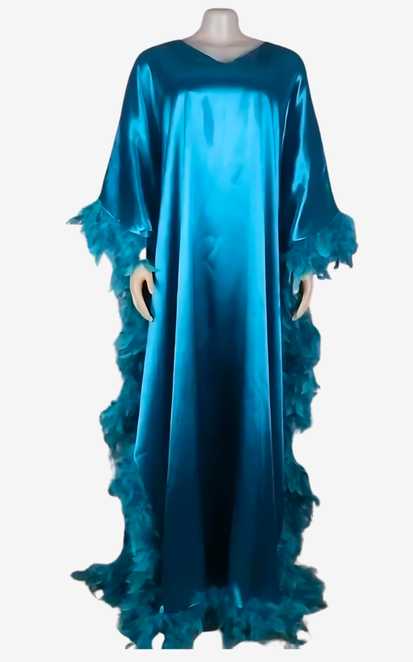 Robe Africaine Femme, style Boubou avec détails plumés