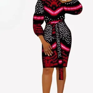 Robe avec broderies africaines élégantes et colorées