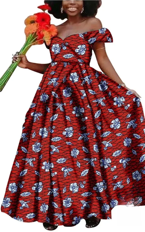 Robe femme avec motifs traditionnels africains