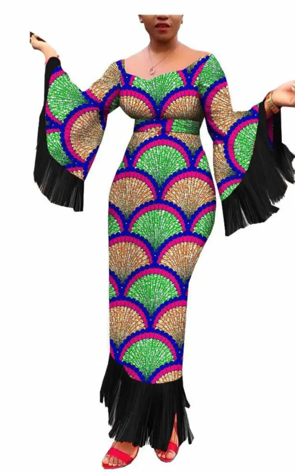 Robe fluide avec motifs ethniques multicolores