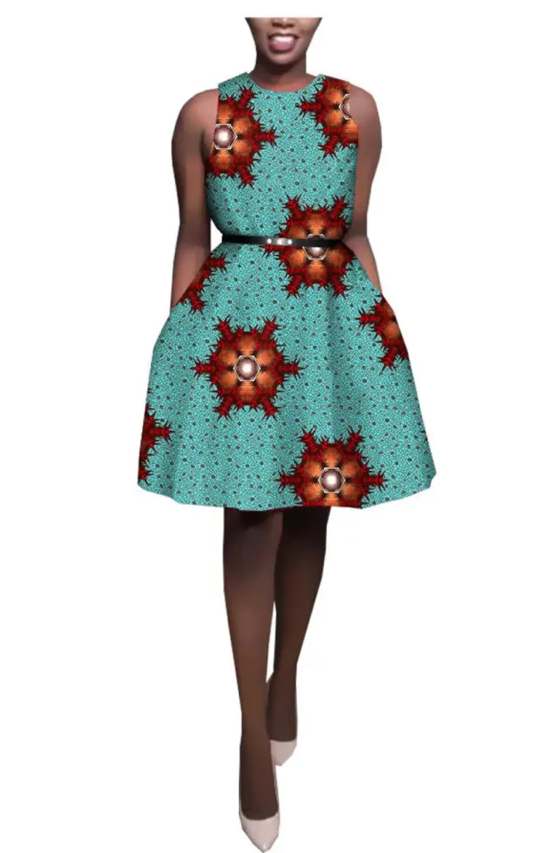 Robe courte femme, design inspiré de l’Afrique