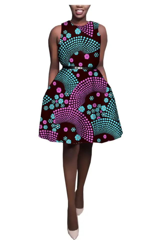 Vêtement féminin avec élégance africaine unique