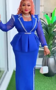 Robe colorée pour occasions spéciales