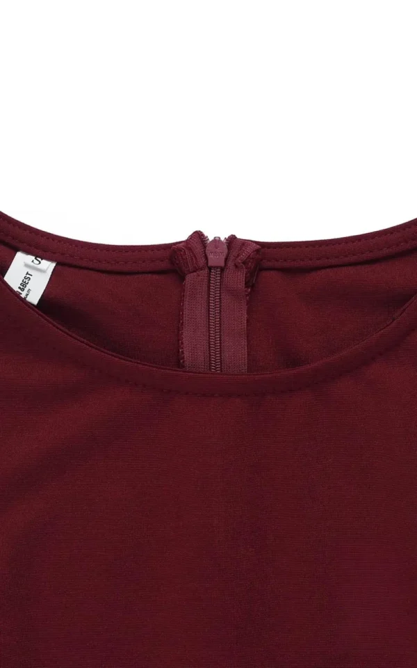 Tenue africaine rouge pour femme élégante